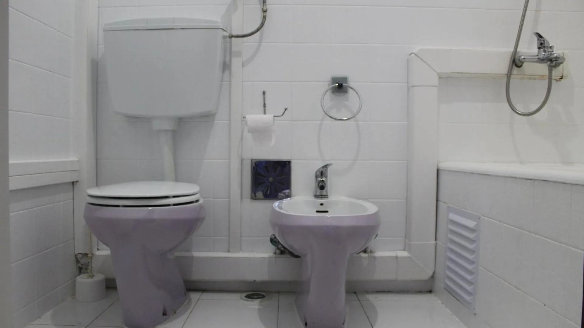 Lisbon Fonte Nova - Pet Friendly Apartment 0*,  Portugal